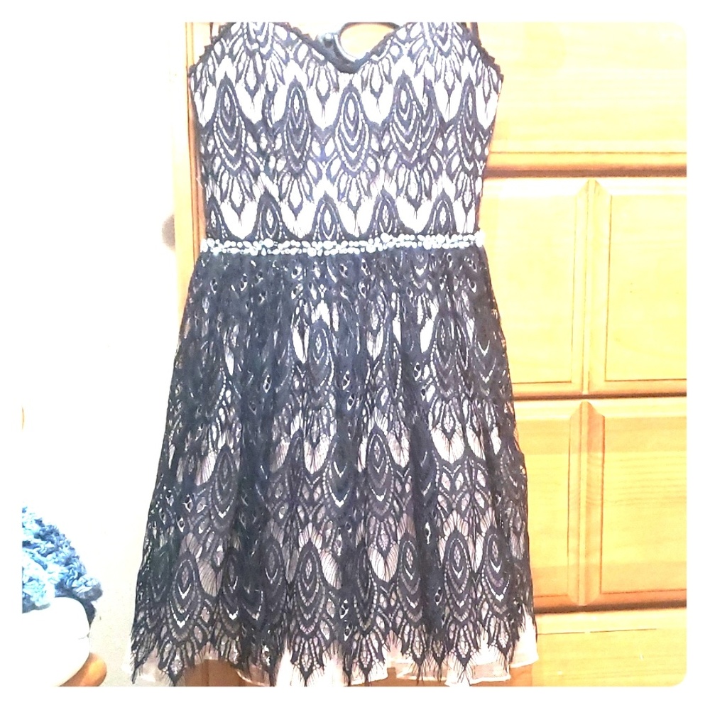 Beautiful formal size 3